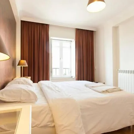 Altido Spacious New 1-bed Apt With Stunning View, 2mins From St George Castle Viewpoint